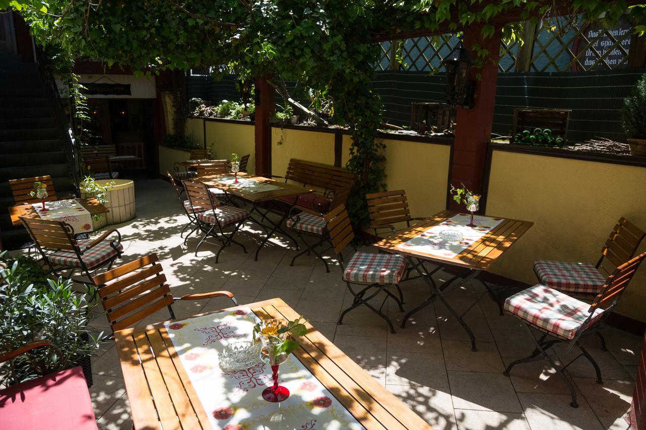 Hotel Reichsschenke Zum Ritter Gotz "Garni" Kröv Extérieur photo