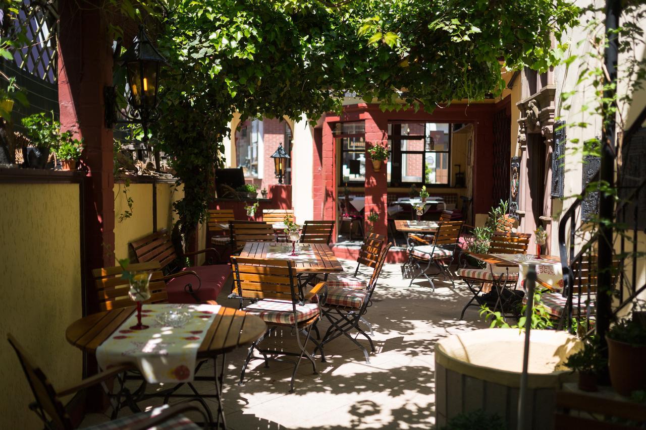 Hotel Reichsschenke Zum Ritter Gotz "Garni" Kröv Extérieur photo